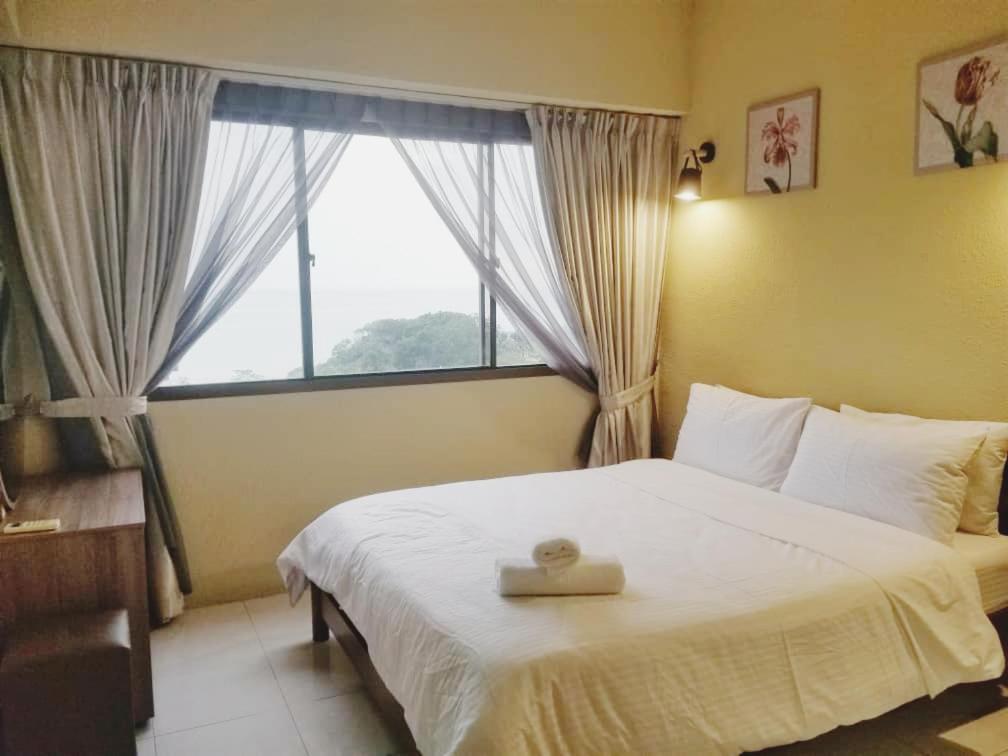 Poolview Resort Batu Ferringhi 502 - 2 Rooms 外观 照片